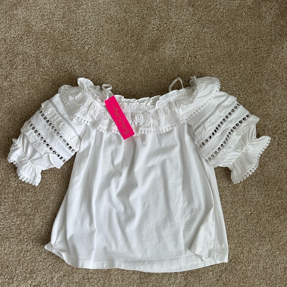 White Off the Shoulder Lily Pulitzer Top Women’s Size Small (New with Tags)